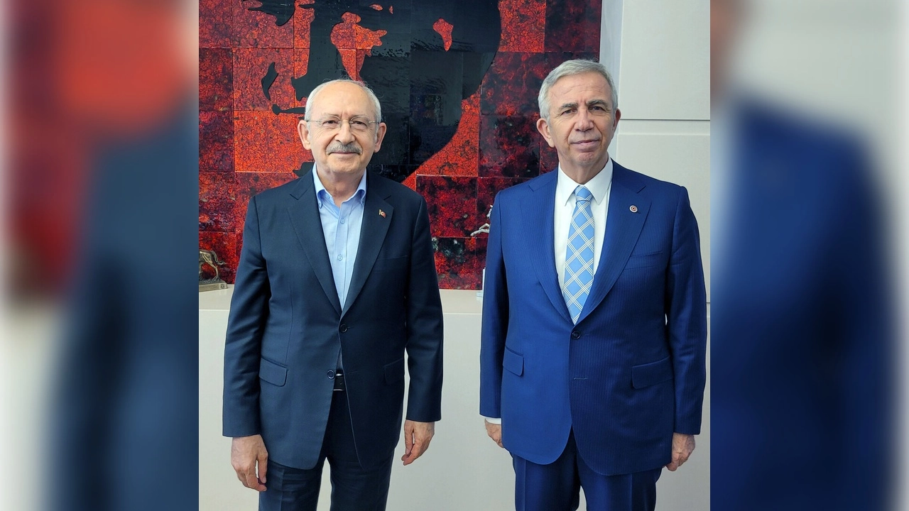 Kemal Kılıçdaroğlu ve Mansur Yavaş bir arada haberinin görseli