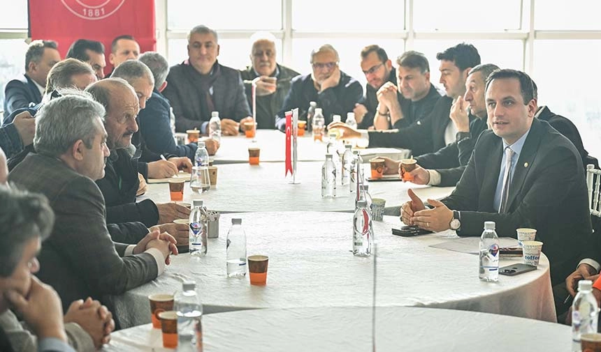 Bornova’da Sanayi Meclisi toplandı: Başkan Eşki’den birlik mesajı