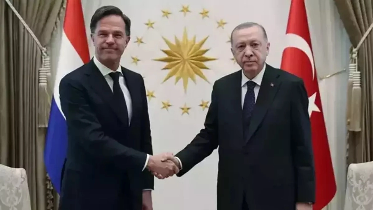 Cumhurbaşkanı Erdoğan Mark Rutte ile telefonda görüştü