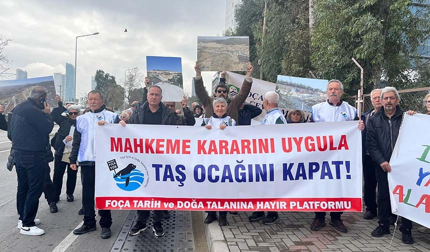 Foça’daki taş ocaklarına tepki büyüyor