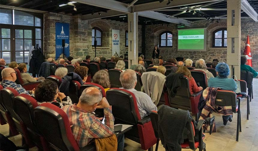 Eğitim hayatında ikinci bahar: 3. Yaş Üniversitesi’nde ilk ders heyecanı