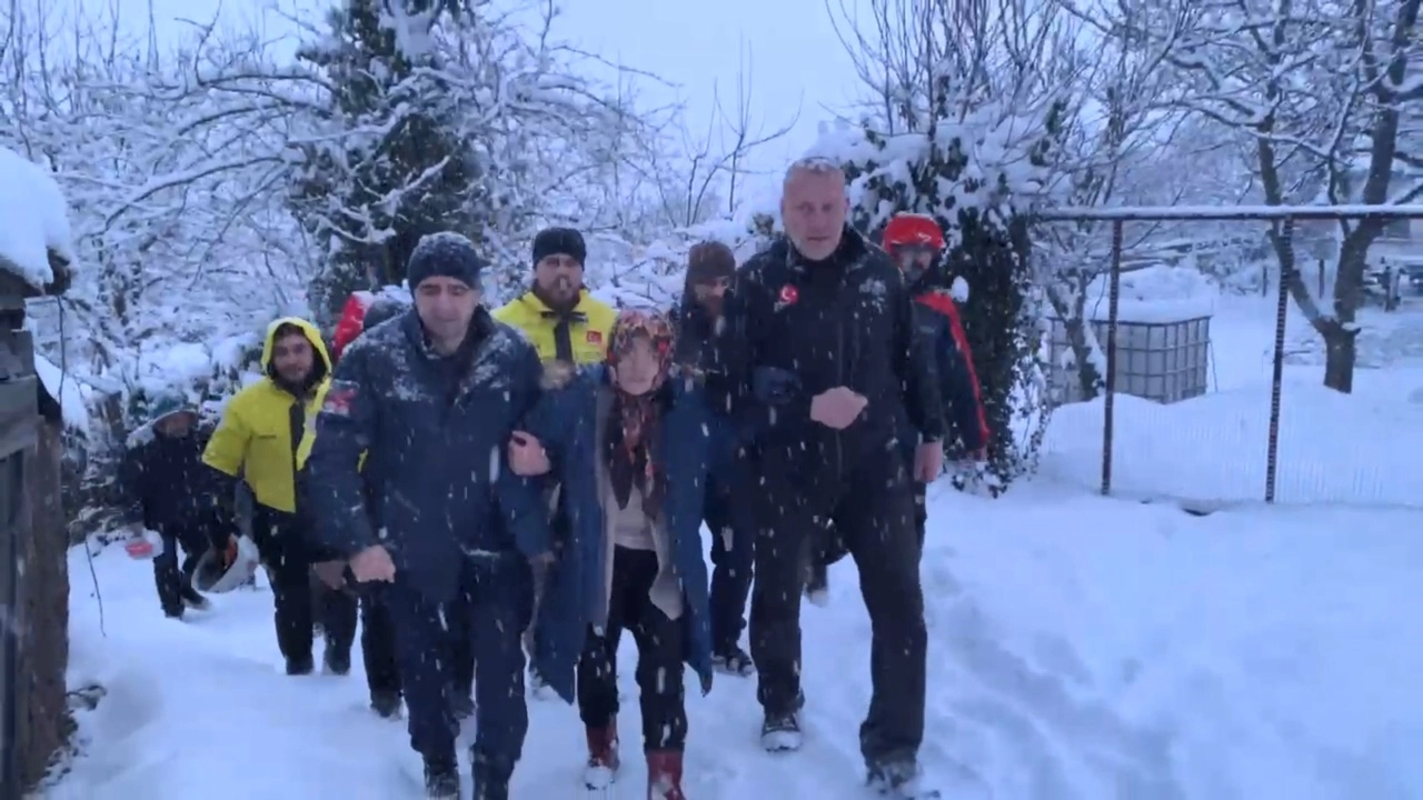 Günlerdir aranıyordu: Boş bir köy evinde bulundu