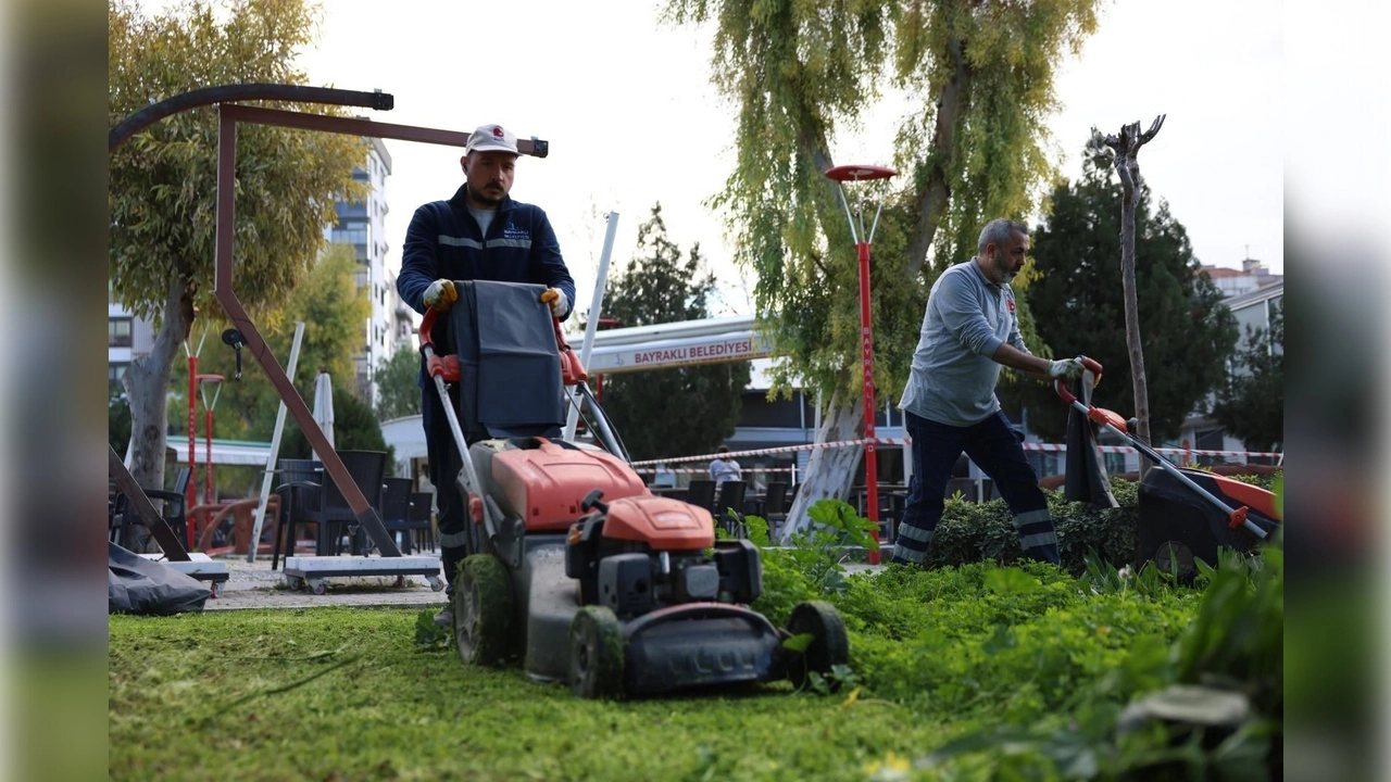 Bayraklı’nın parkları yenileniyor: Çalışmalarımız devam edecek