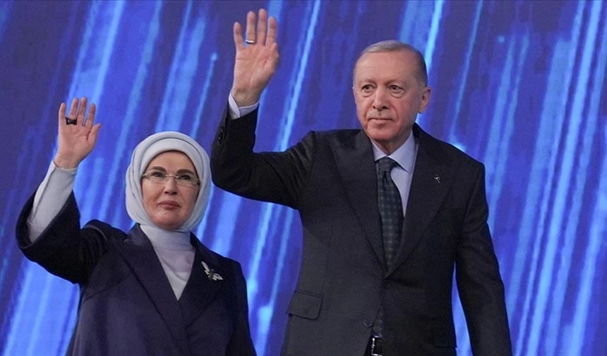 Emine Erdoğan'dan AK Parti 8. Olağan Büyük Kongresi'ne ilişkin paylaşım