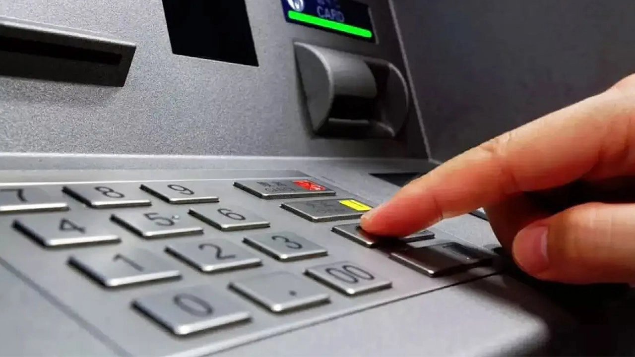 Bankacılık işlemlerinde güvenlik kuralları sil baştan değişiyor! ATM’lerden para çekilemeyecek