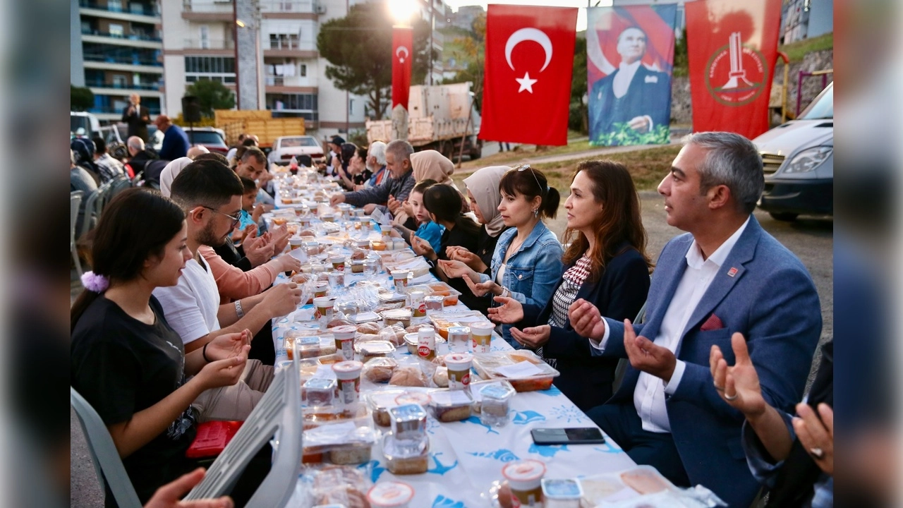 Karşıyaka’da Ramazan dayanışması: Halk iftar sofralarında buluşacak