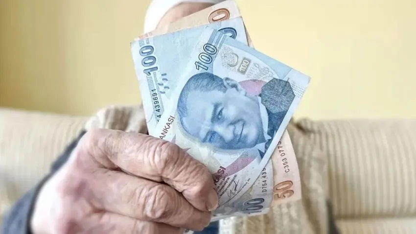 Emekli bayram ikramiyesi beklentinin altında kaldı: Yeni rakam ne olacak?