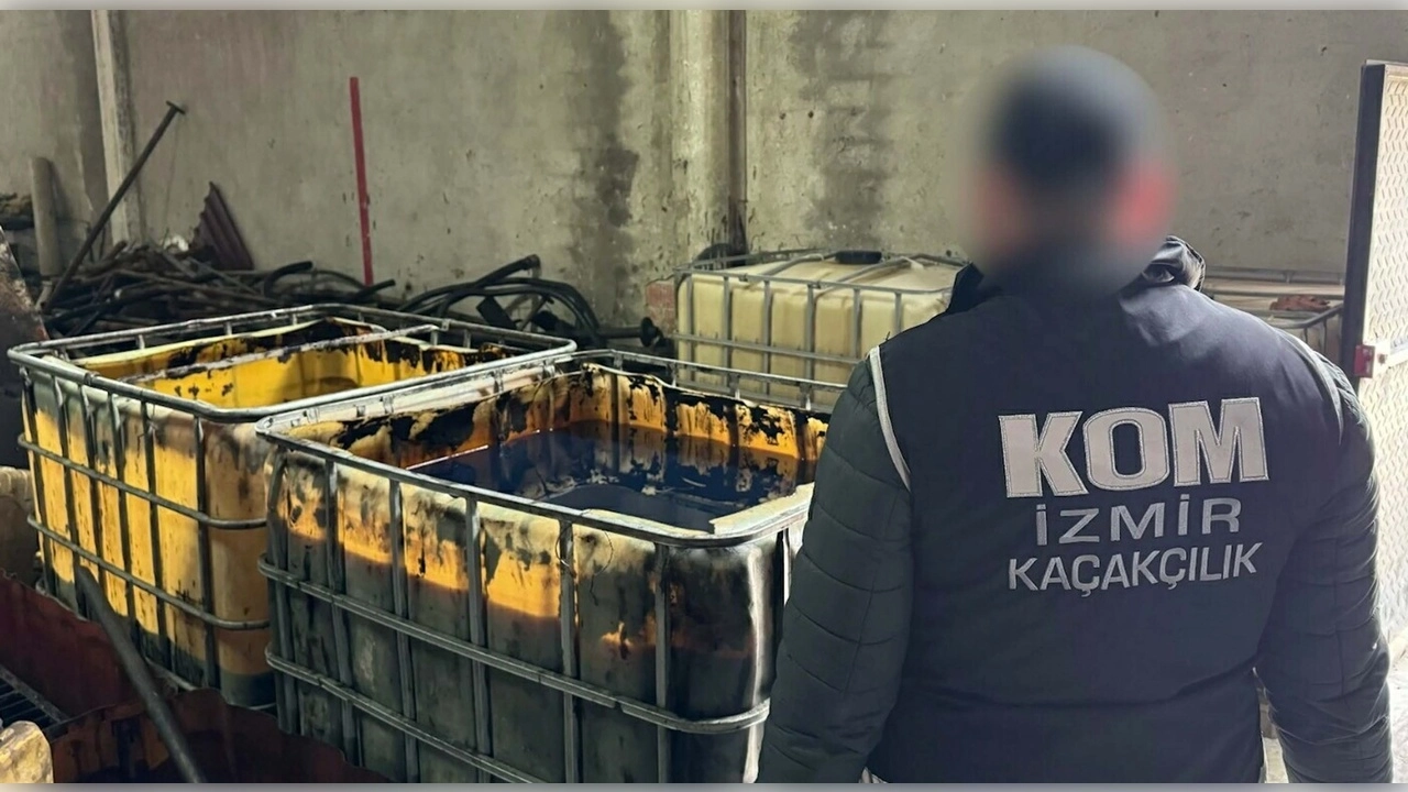 İzmir'de kaçak akaryakıt ele geçirildi haberinin görseli