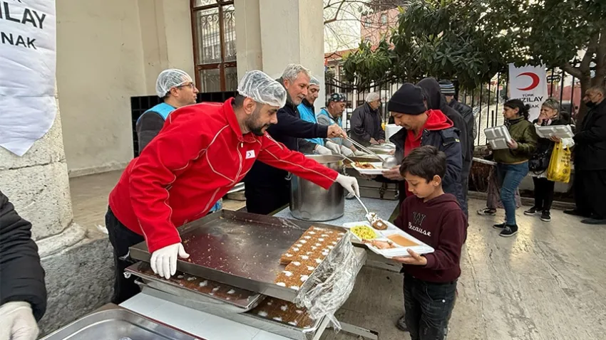 Kızılay Konak Şubesi’nden Ramazan seferberliği