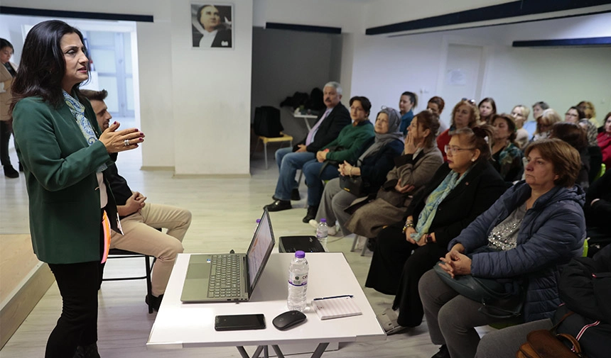 Konak Belediyesi’nden sağlıklı beslenme seminerleri haberinin görseli