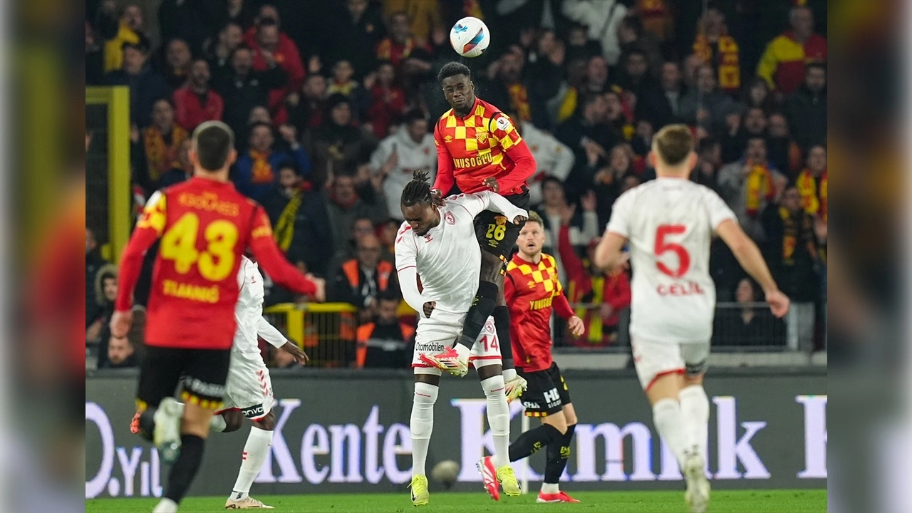 Trendyol Süper Lig 26’ncı haftasında Göztepe – Samsunspor mücadelesi haberinin görseli
