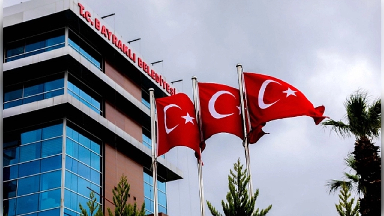 Doğalgaz ve imar sorununun çözümüne Bayraklı meclisinden onay