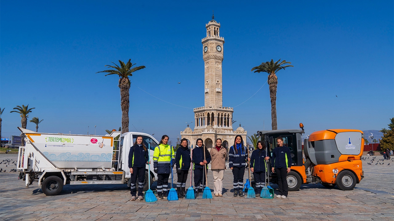 İzmir kadınların emeğiyle güzelleşiyor 