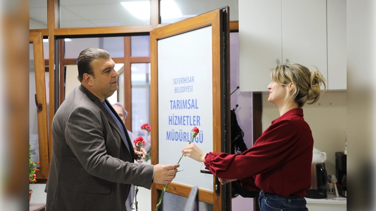 Başkan Yetişkin’den kadın çalışanlara 8 Mart müjdesi: İkramiye yatırılacak 