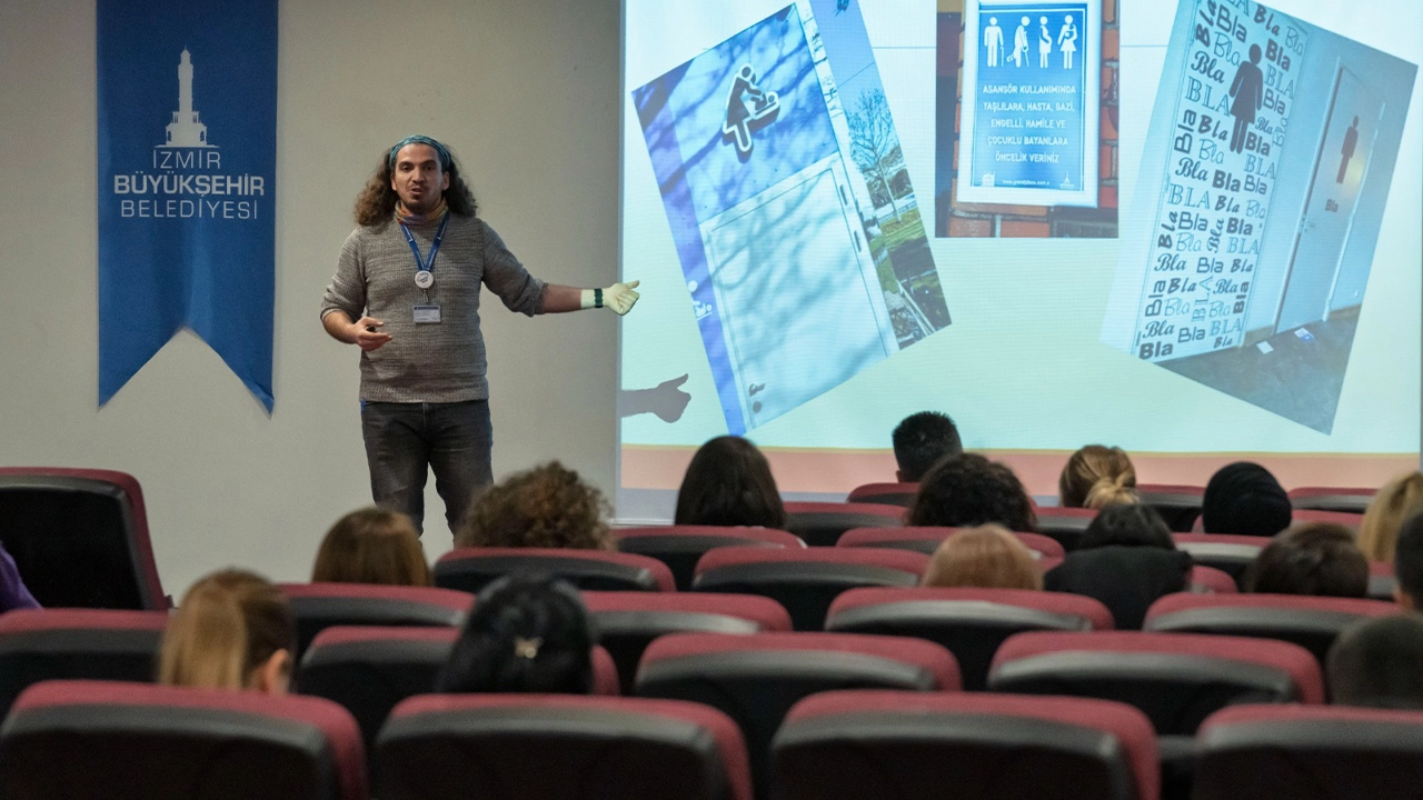 İzmir, ‘Şiddete Karşı Sıfır Tolerans’ dedi