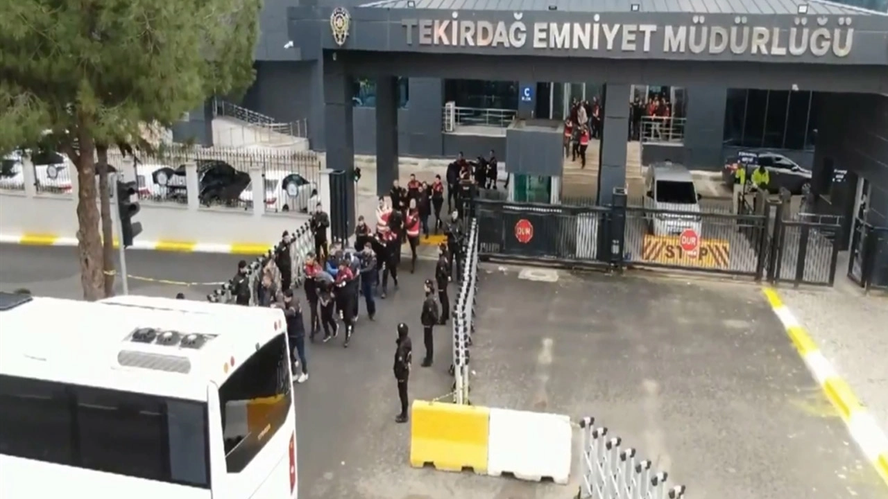 Paravan şirket dolandırıcılarına operasyon: 22 kişi tutuklandı