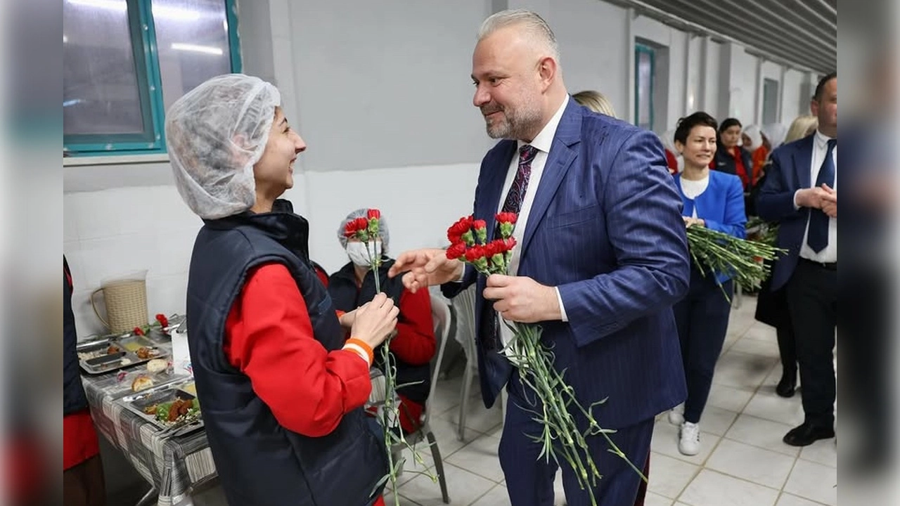 Başkan Pehlivan: Kadınlarımızın her zaman yanındayız