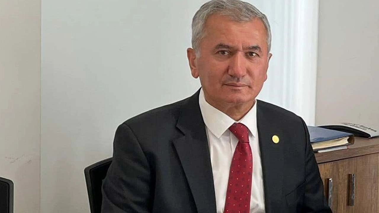 CHP’li Büyükşehir Meclis Üyesi partisinden istifa etti