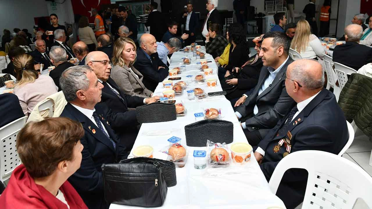 Başkan Yıldız, Şehit ve Gazi yakınlarıyla iftarda biraraya geldi