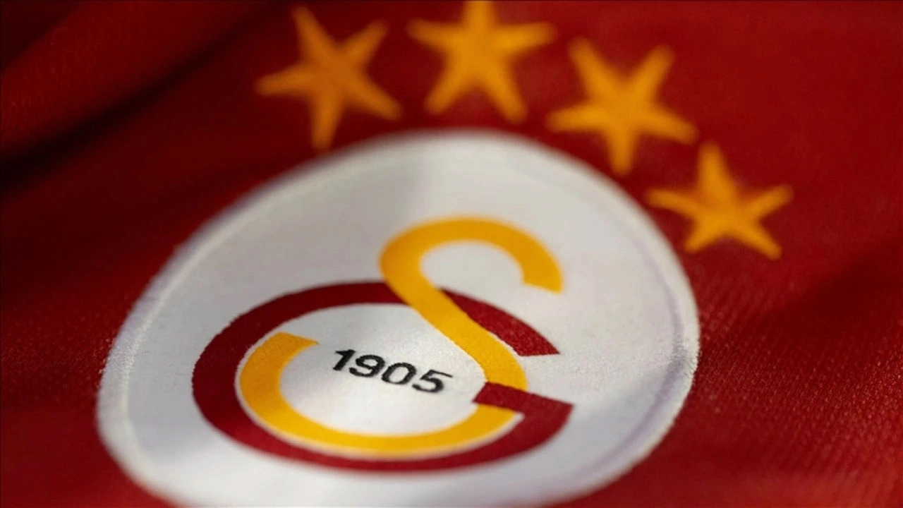 Galatasaray’da sürpriz ayrılık: O oyuncu Bundesliga yolcusu