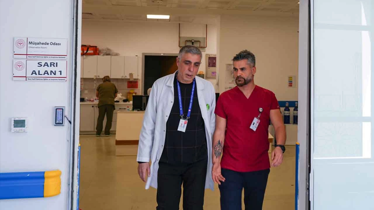 32 yıl ara verdiği eğitimine geri döndü, 56 yaşında doktor oldu