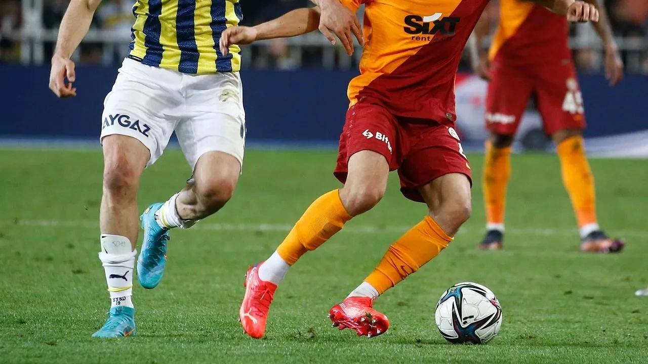 Fenerbahçe-Galatasaray derbisinin tarihi belli oldu