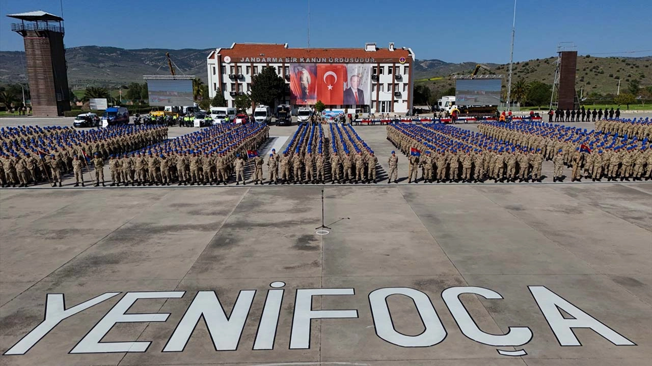 İzmir'de 2 Bin 545 Uzman Erbaş Komando mezun oldu