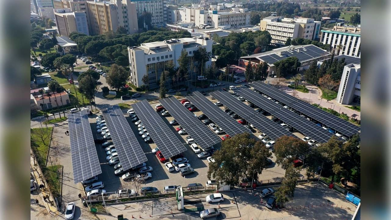 İzmir teknoloji ve inovasyonla yeni bir kimlik ediniyor