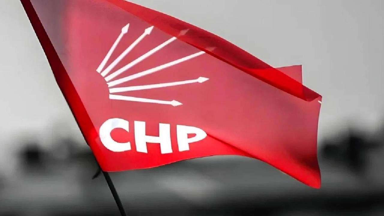 CHP Aliağa'da istifalara sert tepki: Meclis'te kalkacak elleri takip edeceğiz