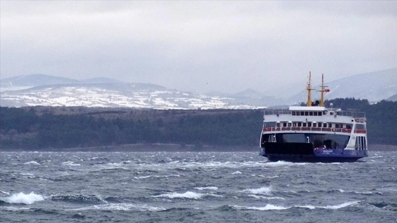 Feribot seferlerine hava muhalefeti: Kabatepe-Gökçeada hattını kullanacaklar dikkat