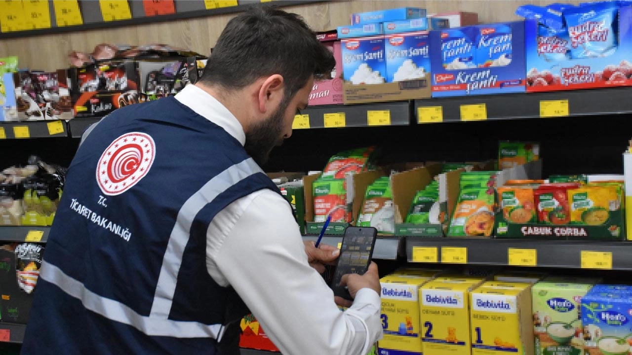 İzmir'de 'fahiş fiyat' denetimi: Ramazan Bayramı öncesi kontroller sıklaştı