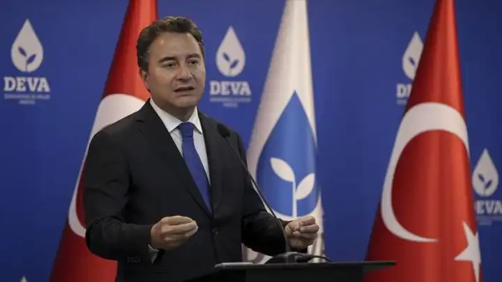 Ali Babacan’dan İmamoğlu’nun gözaltına alınmasına tepki: Darbe teşebbüsünden farklı değil haberinin görseli