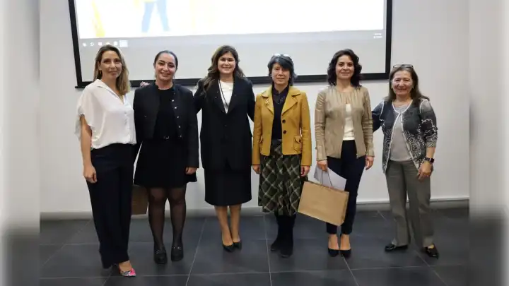 İzmir’de sağlıklı yaş alma sempozyumu haberinin görseli