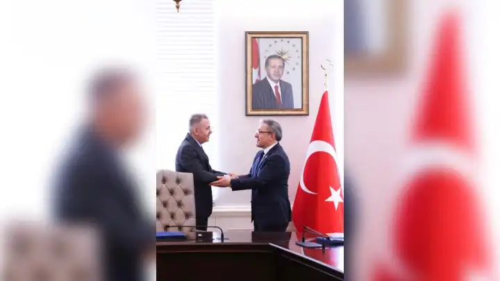 DEÜ'den aile politikaları için güçlü adım haberinin görseli