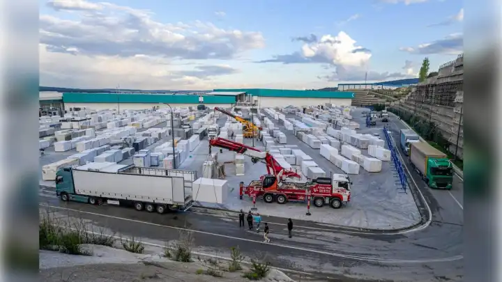 MARBLE İZMİR 9 Nisan'da açılıyor haberinin görseli