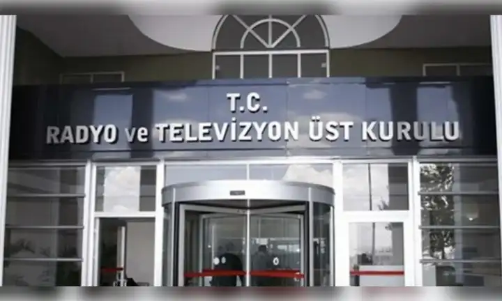 RTÜK'ten  medya kuruluşlarına dev ceza haberinin görseli