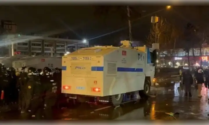 Bakan Yerlikaya açıkladı: İmamoğlu eylemlerinde 97 şüpheli gözaltına alındı! haberinin görseli