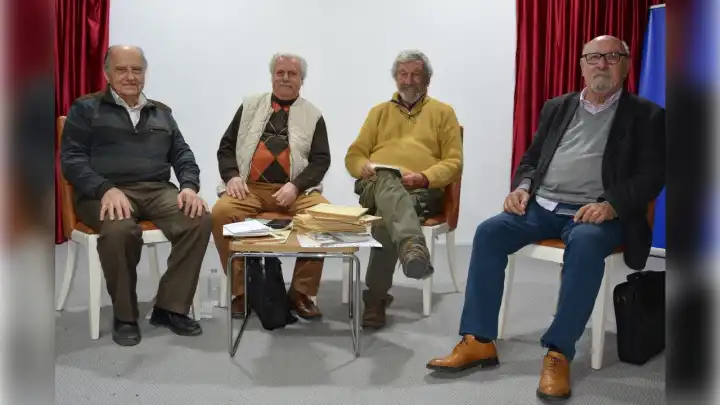 İGC'de şiir konuşuldu