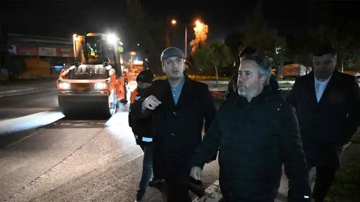 Eşki: “Gece gündüz demeden çalışmaya devam edeceğiz” haberinin görseli