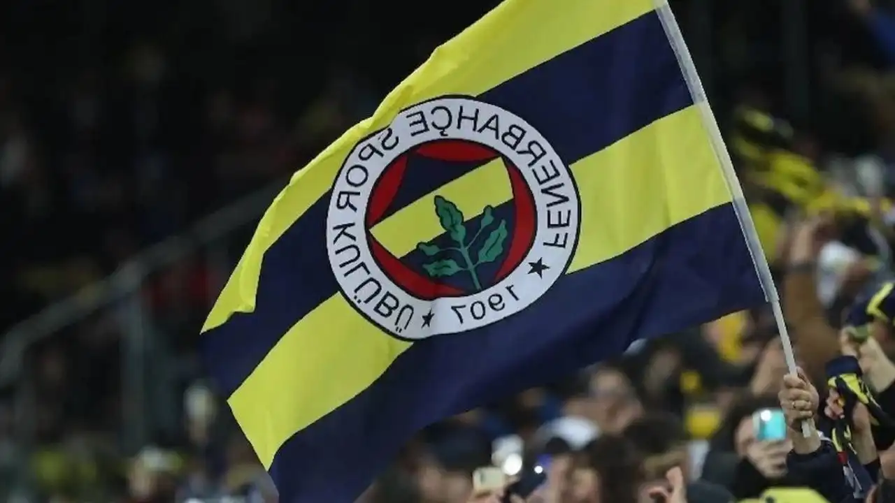 Fenerbahçe'nin parlayan yıldızına bomba teklif: Bonservis bedeli belli oldu