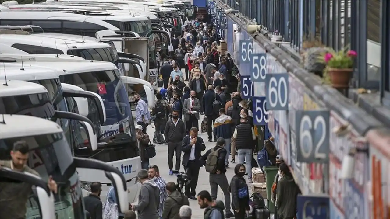 Bayramlarda üniversite öğrencilerine verilen ulaşım desteği kesildi mi? 