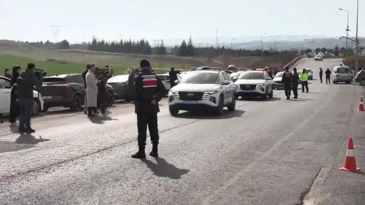 Ekrem İmamoğlu, Silivri Cezaevi’ne giriş yaptı haberinin görseli