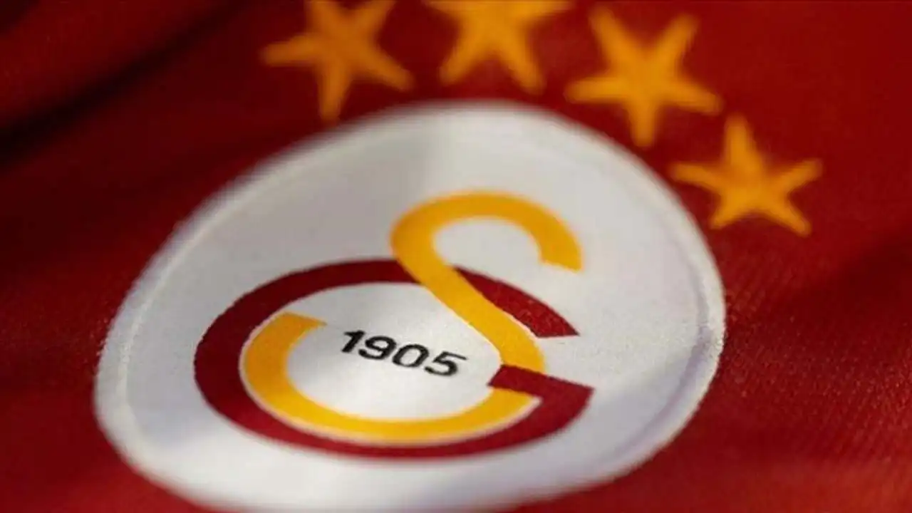 Galatasaray'dan sürpriz hamle! Fenerbahçe’nin peşinde olduğu yıldıza kanca