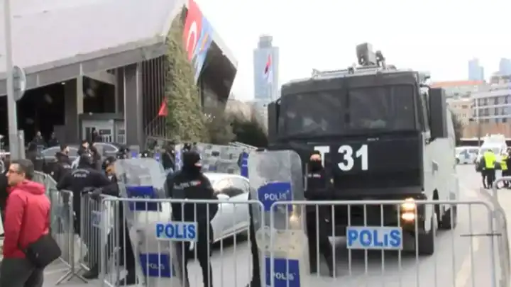 Kayyum olarak atanan Kaymakam Cevdet Ertürkmen Şişli Belediyesi'nde haberinin görseli