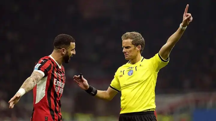 VAR'da yeni karar: Pozisyonlar dev ekranlarda yansıtılacak
