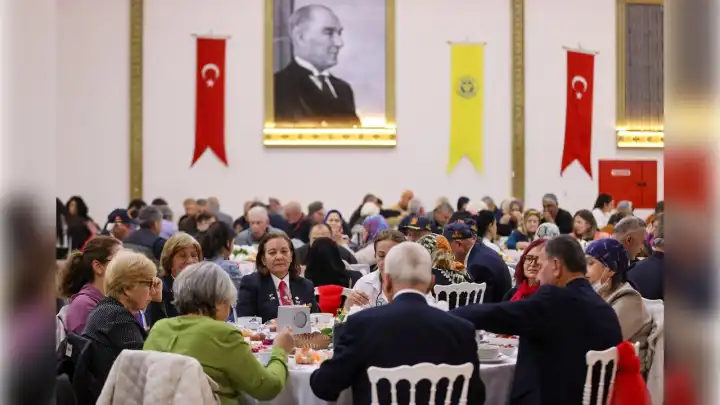 Buca’da şehit aileleri ve gaziler için iftar