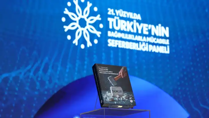 İletişim Başkanlığı'ndan bağımlılıkla mücadele kitabı haberinin görseli
