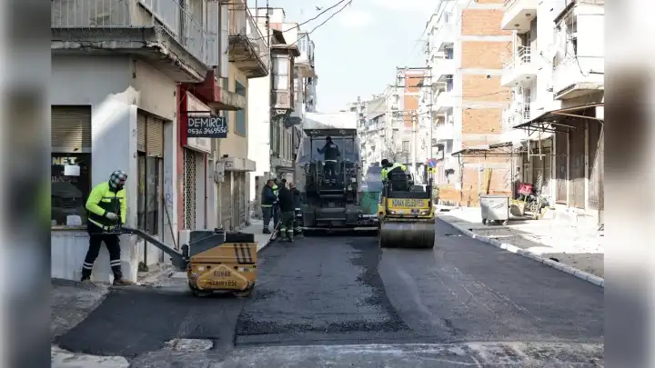 Konak'ta hummalı çalışma