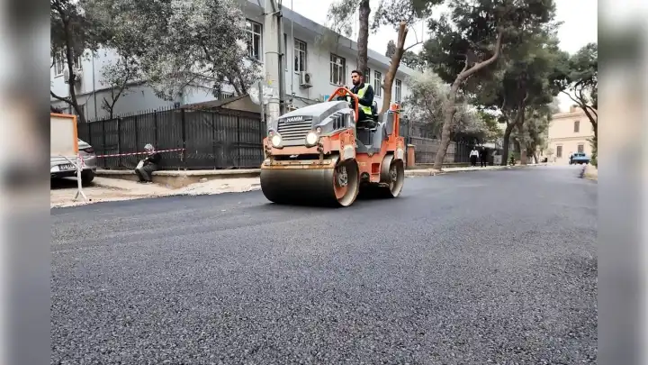 Bornova'da geçici asfalt serimi yapıldı