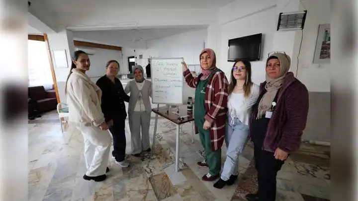 Yaşlılar Haftasın'da Menderes'te keyifli etkinlik